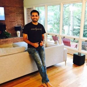 Meet your Posher, Seshank